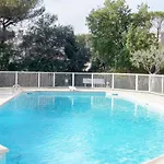 Apartamento Les Caroubiers-2 By Interhome *