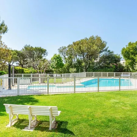 Les Caroubiers-2 By Interhome * Saint Aygulf